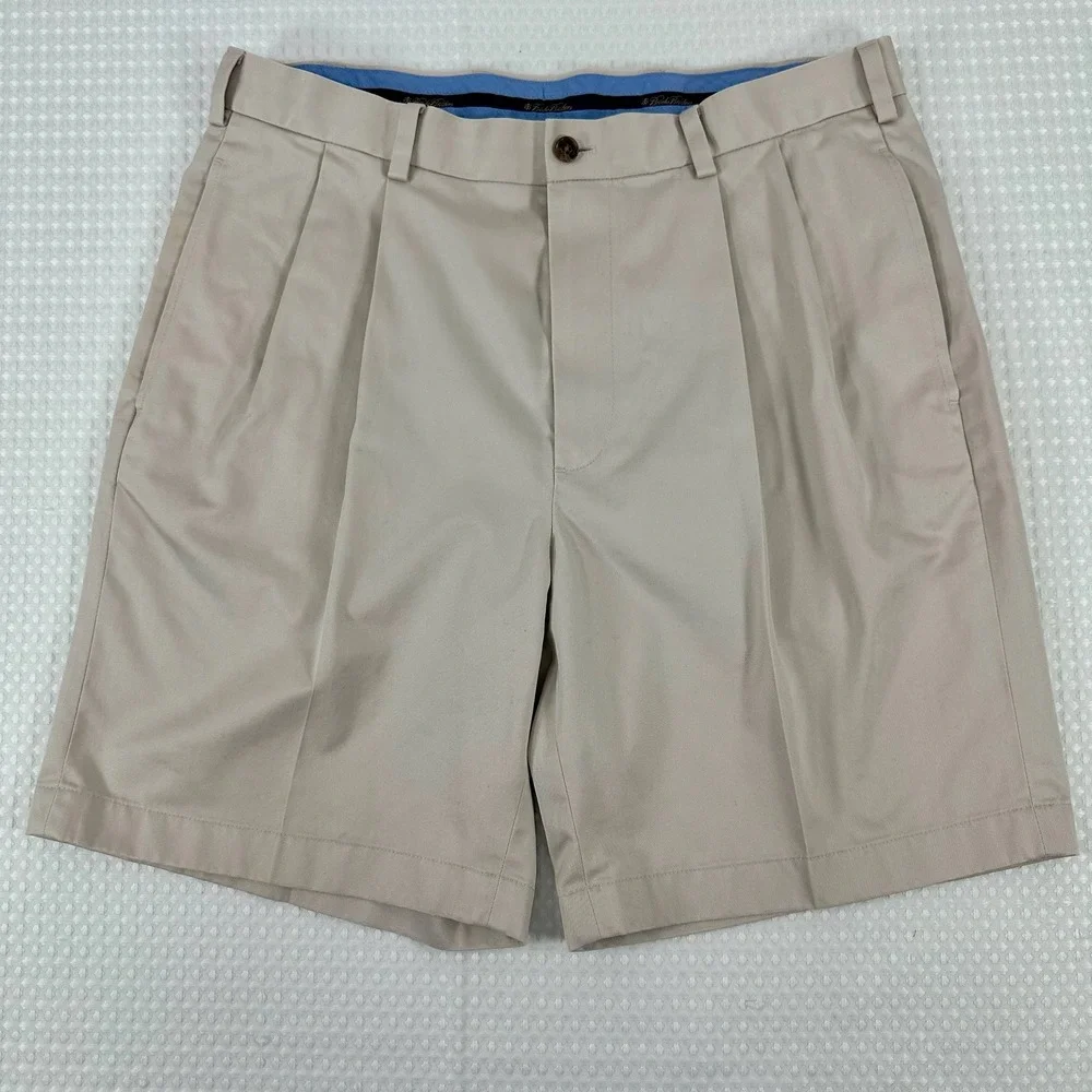 Brooks‎ Brothers Advantage Chino Mens Shorts W35 Pleated Flat Light Weight READ